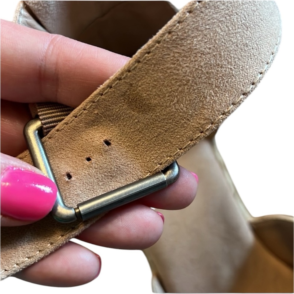 Universal Thread Caroline Microsuede Ankle Strap … - image 2